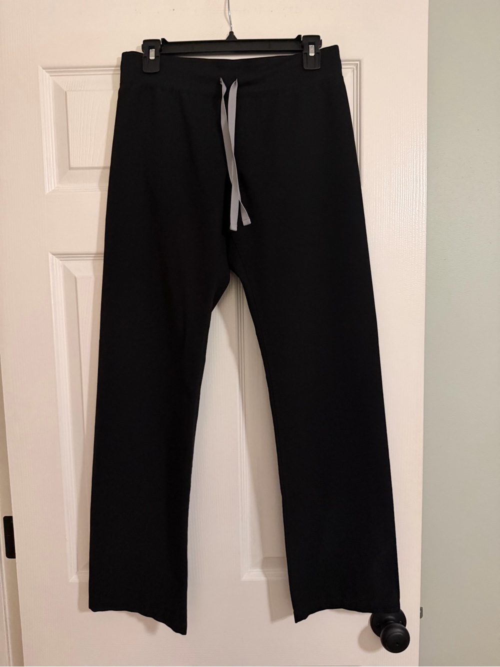 FIGS Womens Livingston Black Scrub Pants